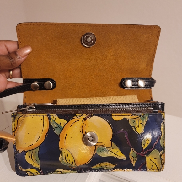 ***SOLD***Patricia Nash Crossbody - Picture 9 of 10